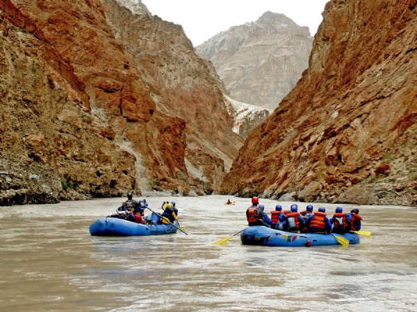 Zanskar River, Ladakh_1&n