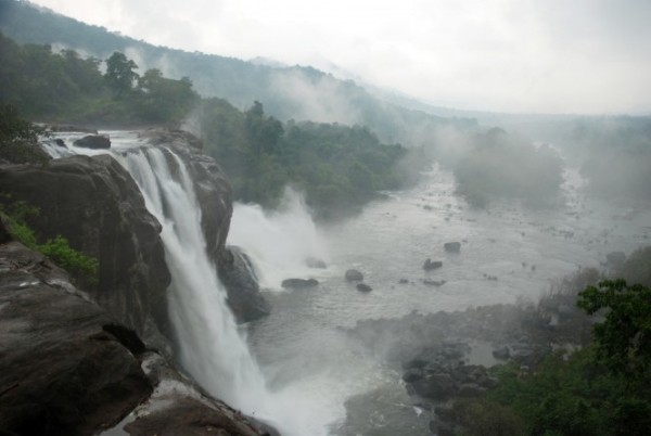 arthirapally falls_1 